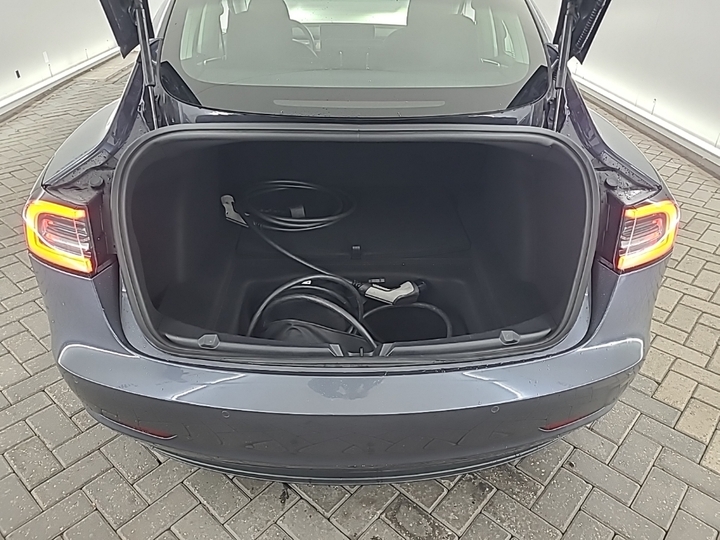 Foto 6 van Tesla Model 3