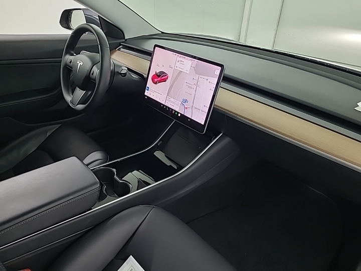 Foto 7 van Tesla Model 3