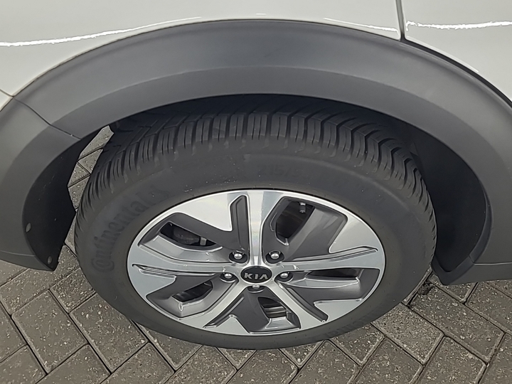 Photo 16 of Kia Niro