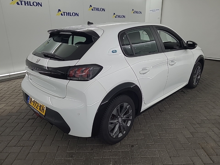 Foto 4 van Peugeot E-208