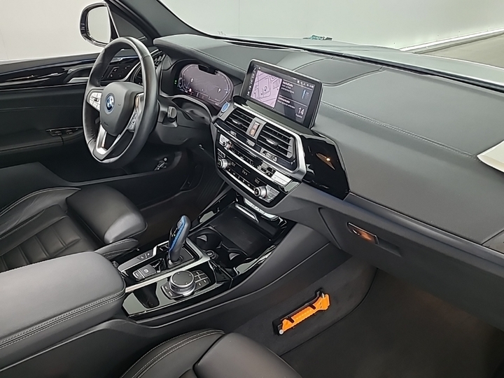 Foto 7 van BMW ix3