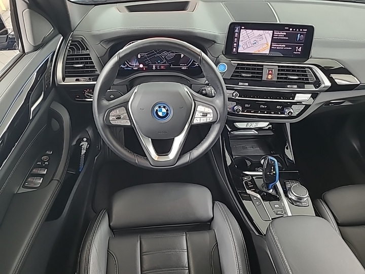 Foto 9 van BMW ix3