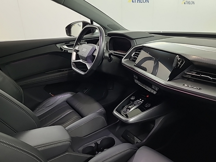Foto 7 van Audi Q4 Sportback e-tron