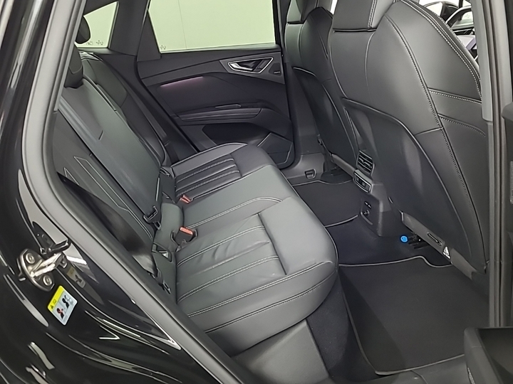 Foto 8 van Audi Q4 Sportback e-tron