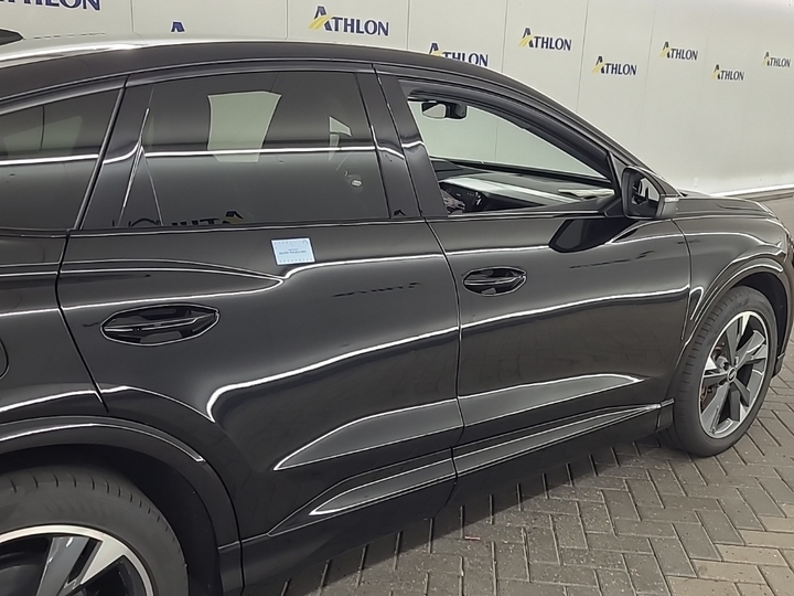 Foto 29 van Audi Q4 Sportback e-tron