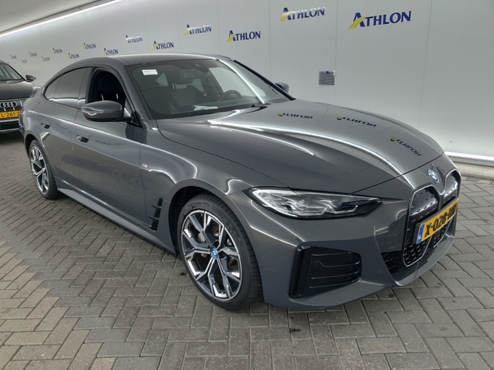 Photo 3 of BMW i4
