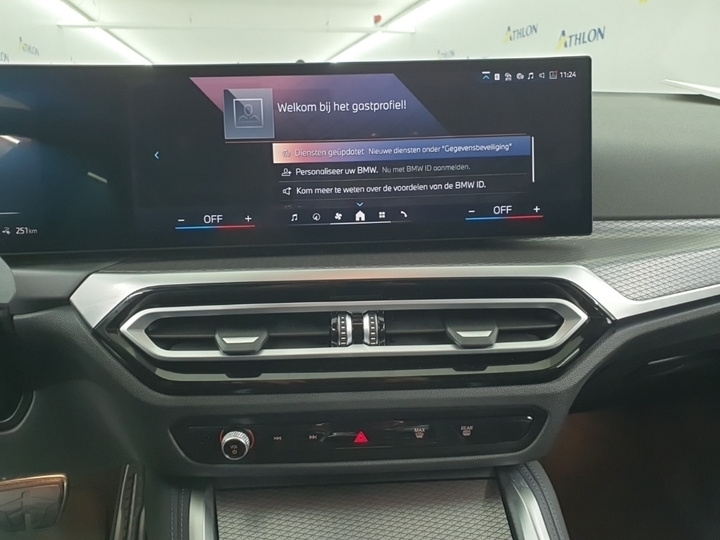 Photo 9 of BMW i4