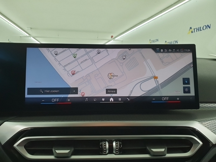 Photo 10 of BMW i4