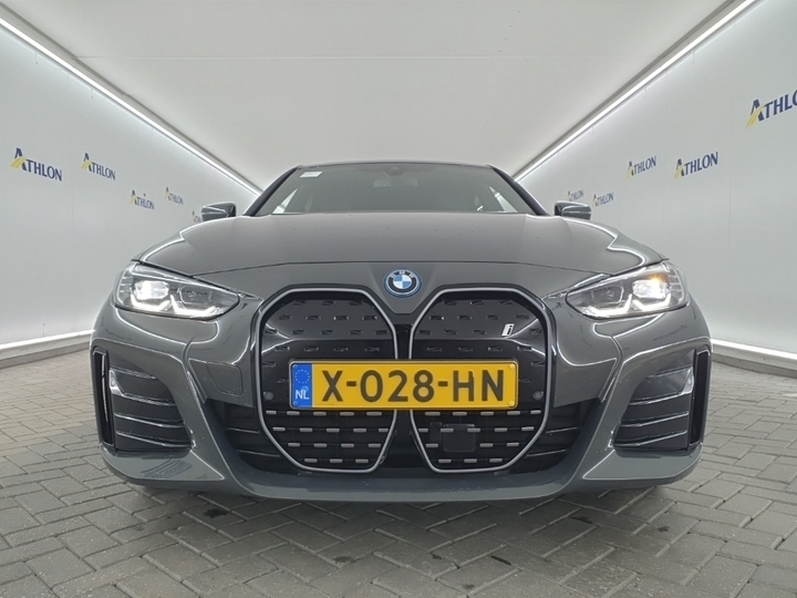 Photo 15 of BMW i4