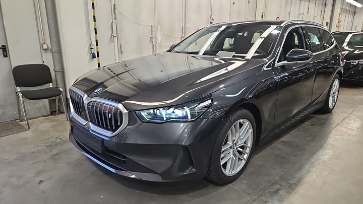 Foto 2 van BMW i5