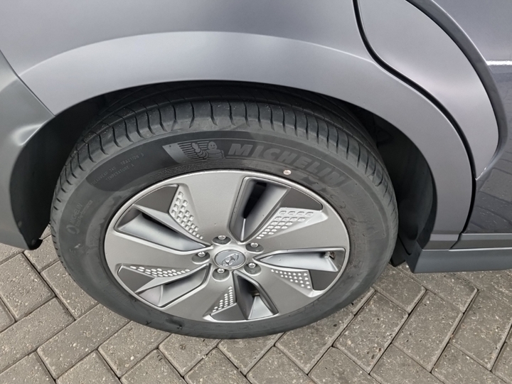 Foto 16 van Hyundai Kona